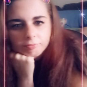 Meet your Posher, Candis